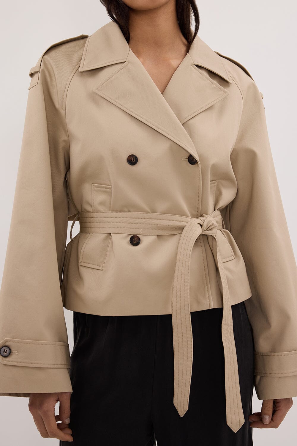 GABRIELLA CROPPED TRENCH COAT